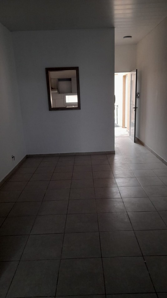 SE ALQUILA DPTO DE 2 DORMITORIOS ZONA HOSPITAL NUEVO