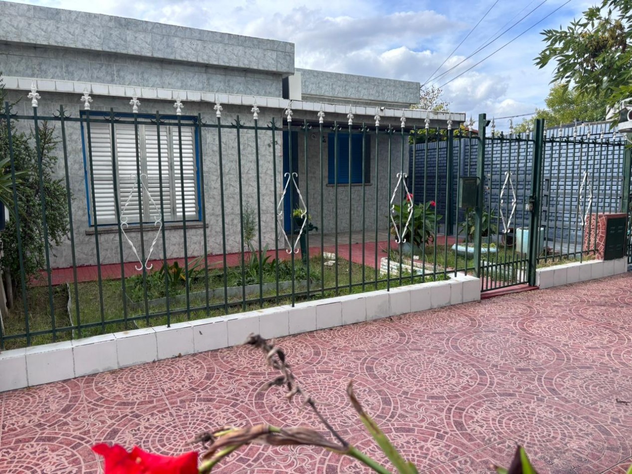 SE ALQUILA CASA AMOBLADA TODOS LOS SERVICIOS