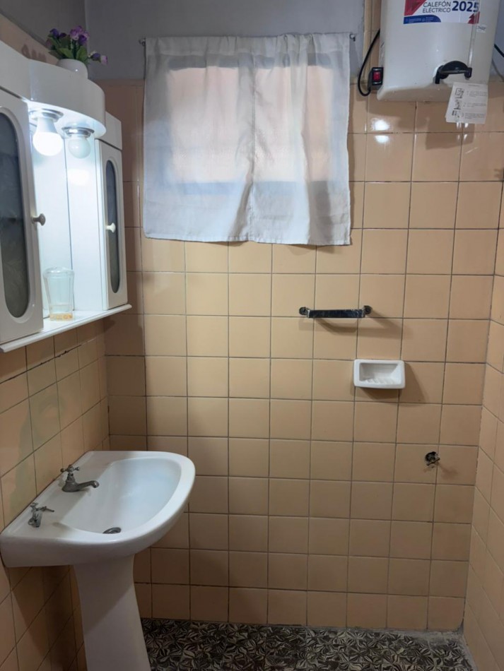 SE ALQUILA CASA AMOBLADA TODOS LOS SERVICIOS